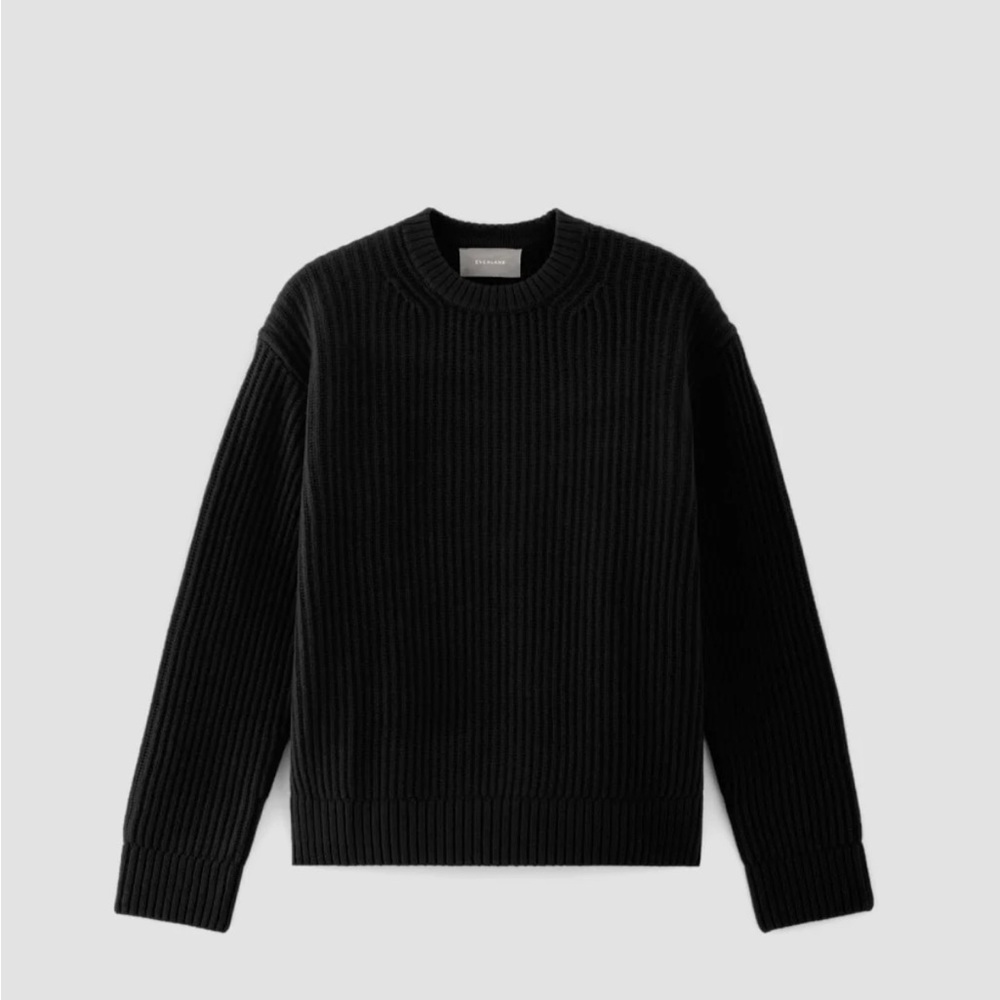 Everlane Woman’s Crewneck Sweater